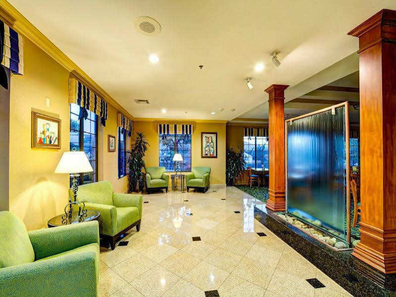 Holiday Inn Express San Diego - Rancho Bernardo, An Ihg Hotel Екстер'єр фото